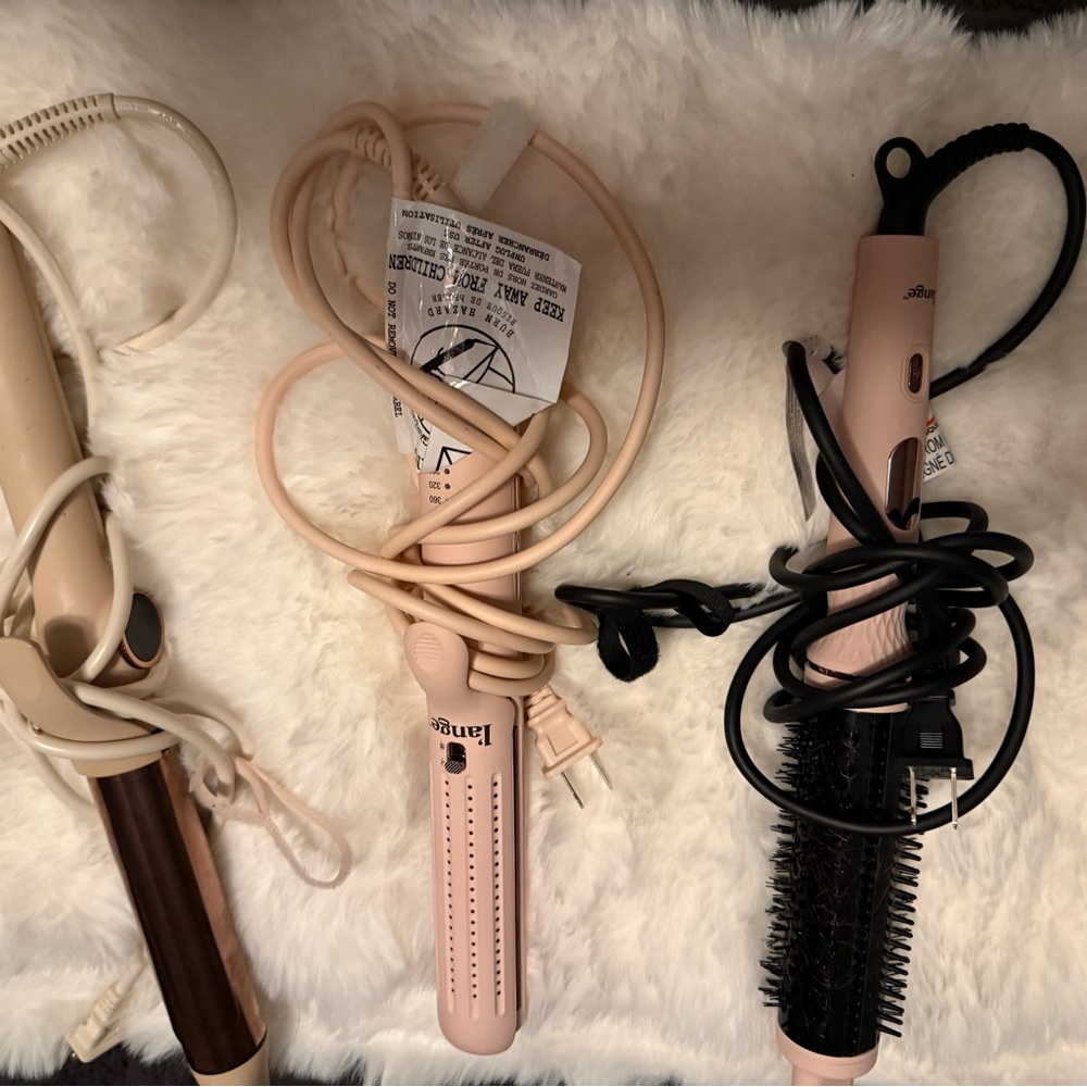 Lange Pink Ceramic Heated Hair Brush and Volumizer Set